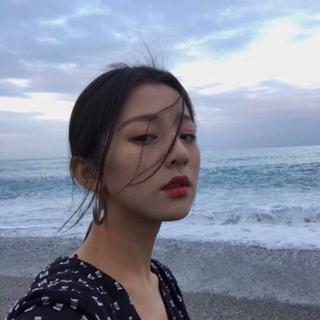 为什么我们喜欢单曲循环伤感音乐？