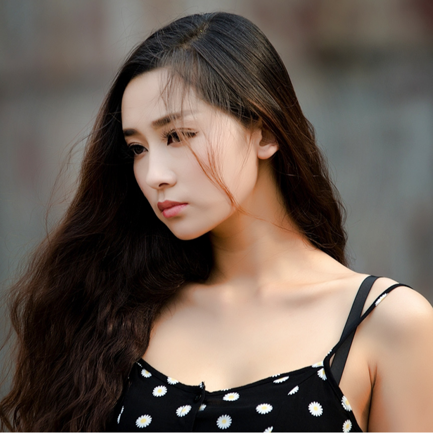 是谁偷偷 偷走我的心