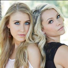 Maddie & Tae