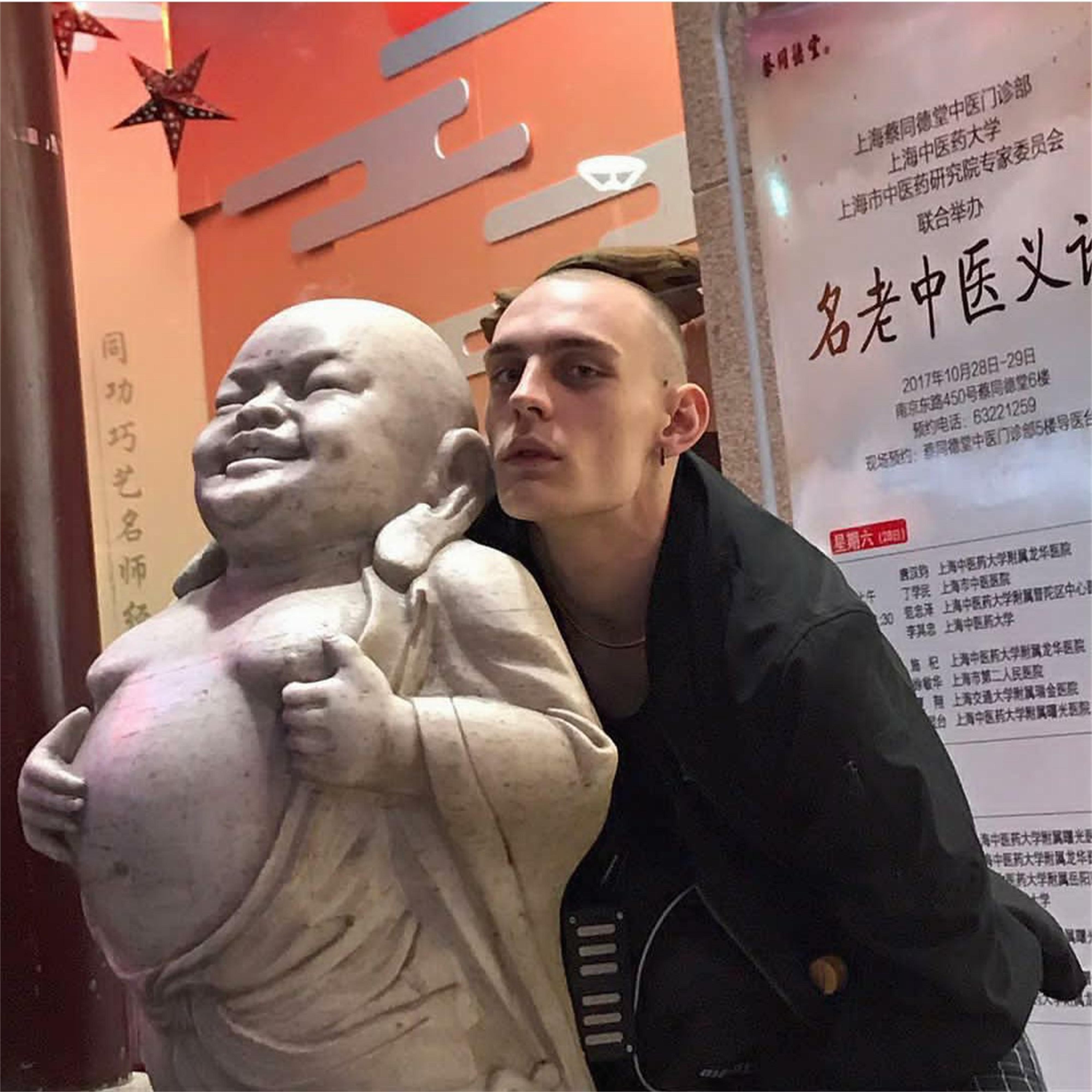 无敌于世孤傲