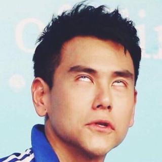 熬过了这段时间 谁给的糖都不要了