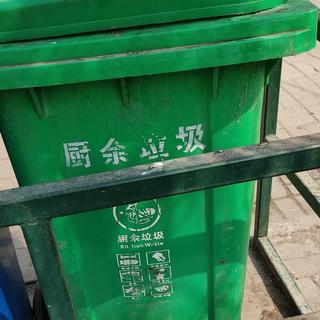 阴间说唱，封面四个字就没必要打出来了