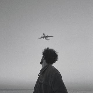 岁月从不曾等候，可未来可以慢慢走