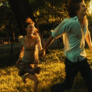 秋日浪漫序语：把风与爱意都藏进歌单