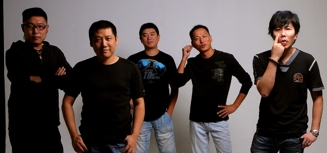王宝与正午阳光