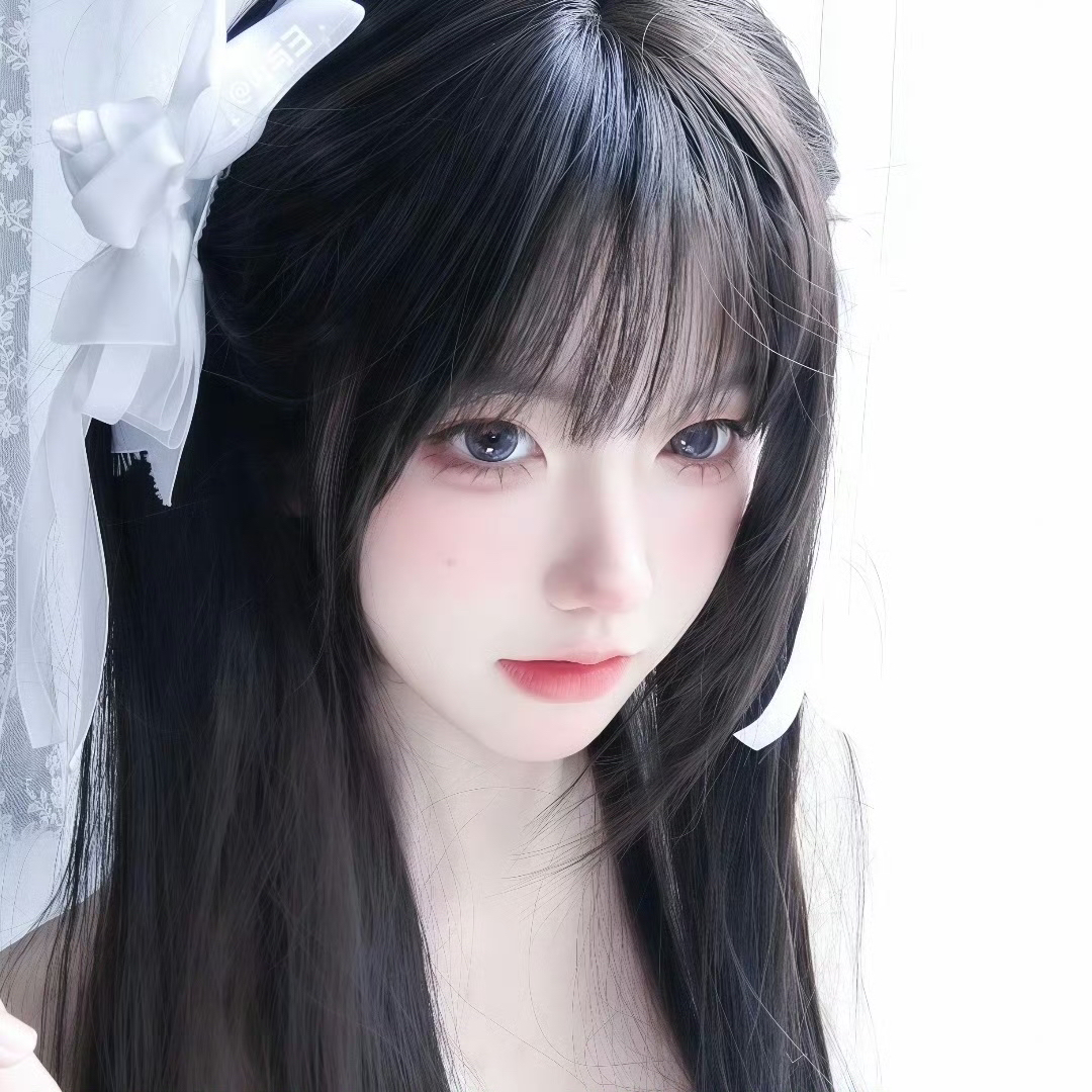 冬日我们依偎在一起围着火炉