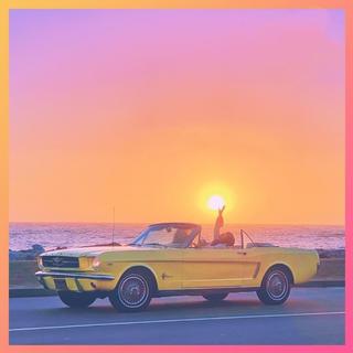  聽 落 日 飛 车 看 橘 子 海