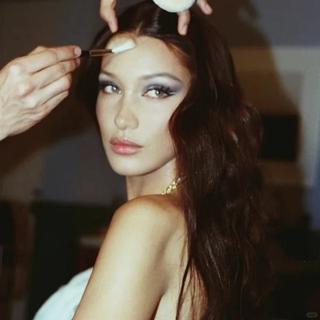 周末约会GRWM | 气场两米八的拽姐战歌