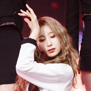 izone彩燕的舞蹈狙击曲目