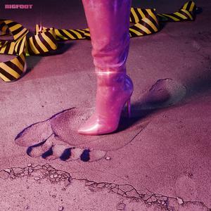 Nicki Minaj - Big Foot (clean) (Karaoke) 带和声伴奏 （降3半音）