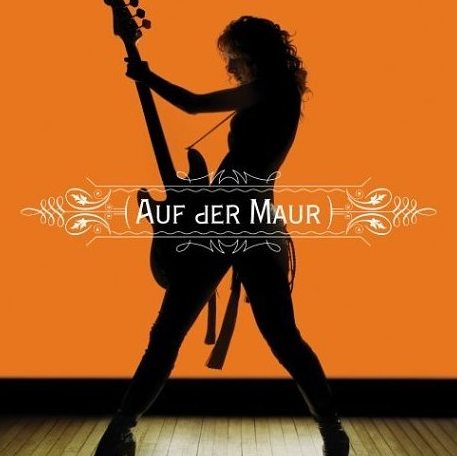 Melissa Auf der Maur - Lightning Is My Girl