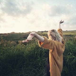 拥抱冬日里律动的暖阳 |清新欢快旋律