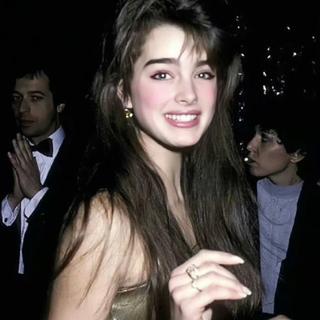 RNB系列『7890千禧年代的留声机』