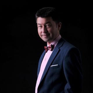 【夏克尔】｛Xakir Rehimjan ｝