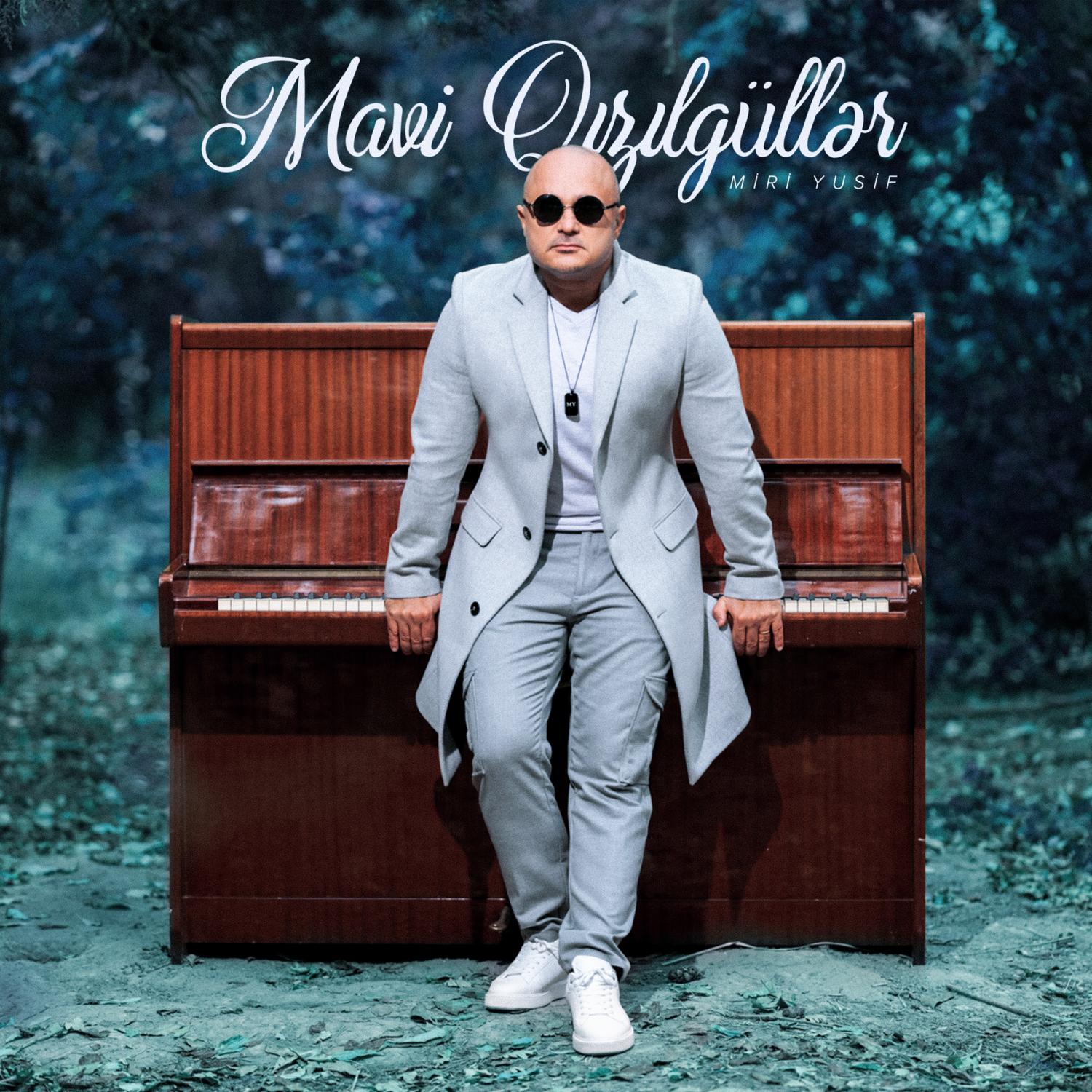 Mavi Qızılgüllər