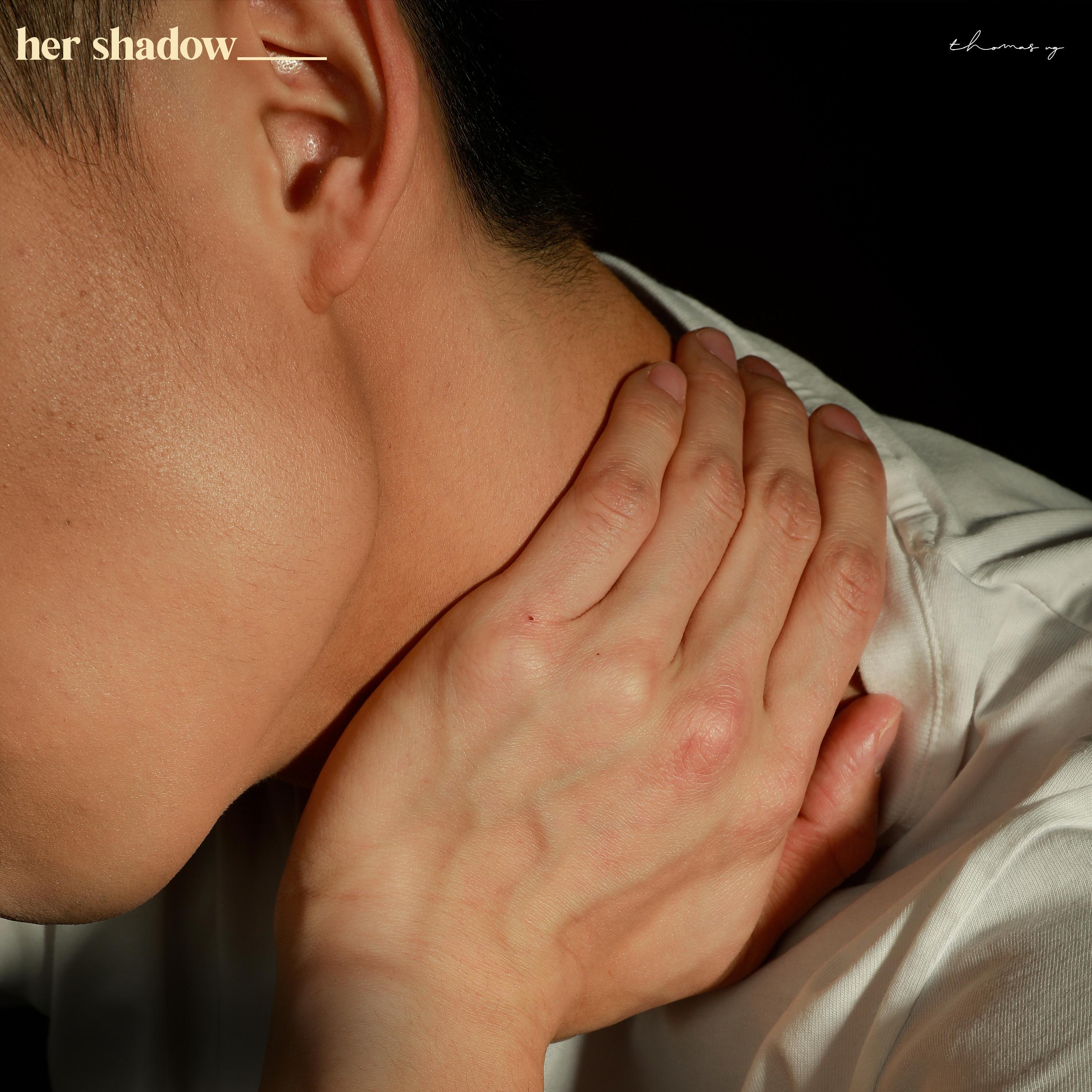 her shadow专辑
