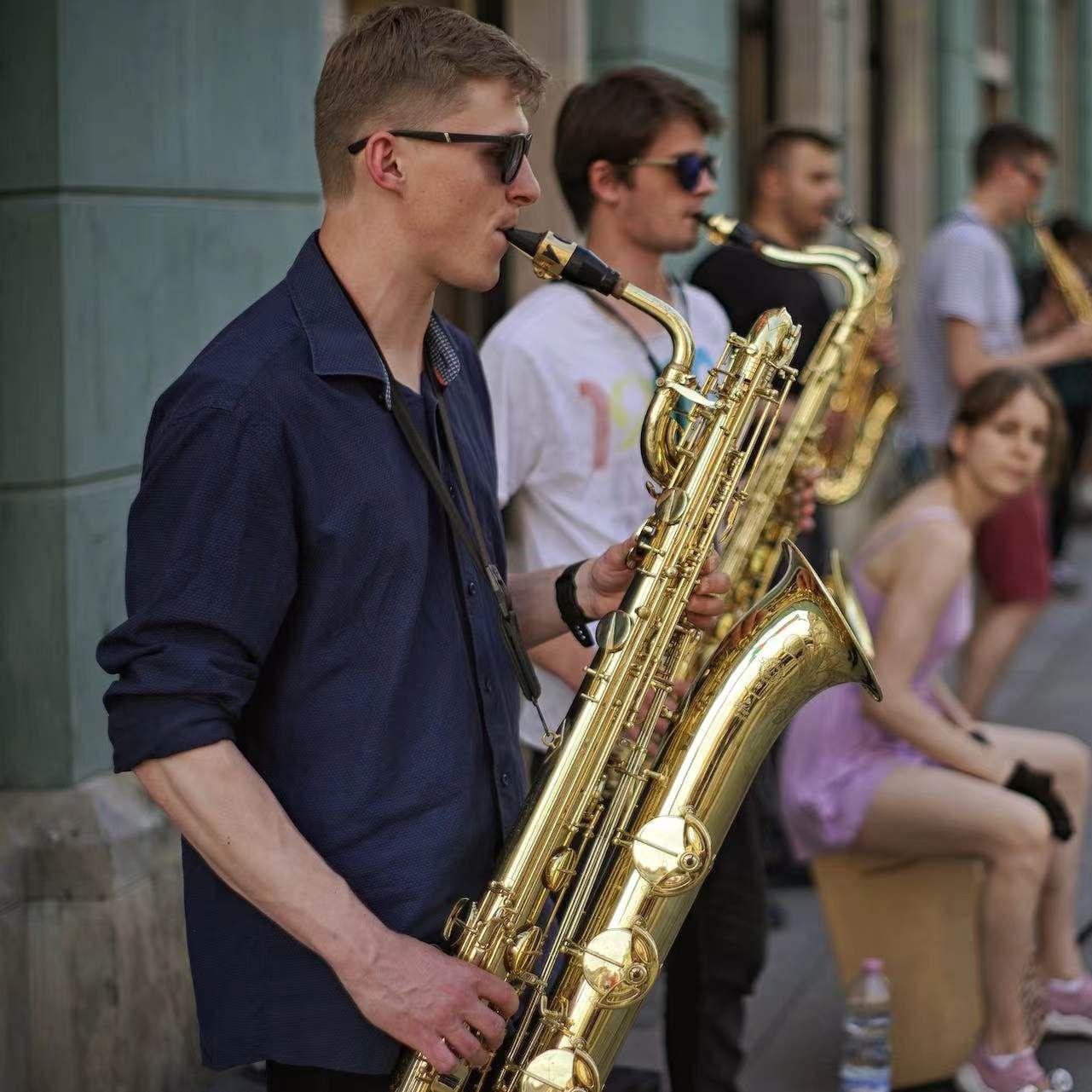 epic sax guy