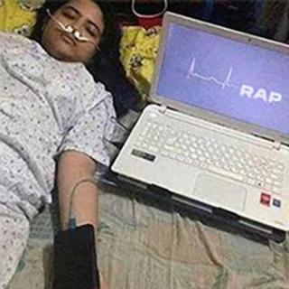听说你也睡不着