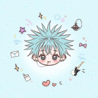 她带着土星的耳钉 夹杂着南方的口音