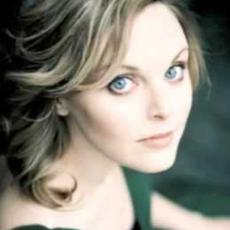 Elin Manahan Thomas