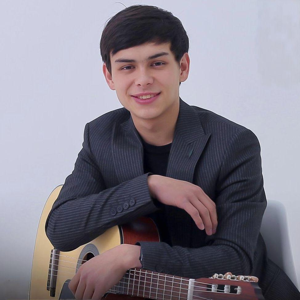 Yashlar Akmisun