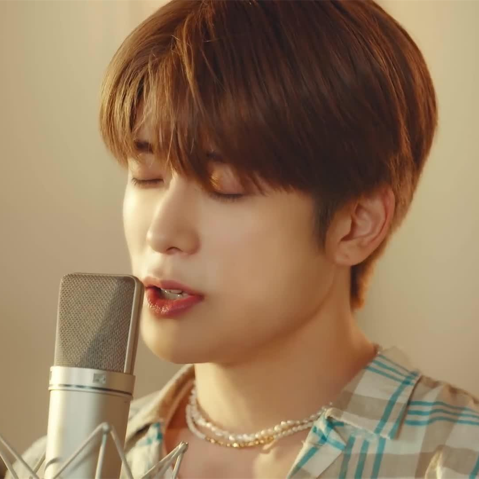 Can't Take My Eyes Off You (COVER)