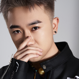 Li敖