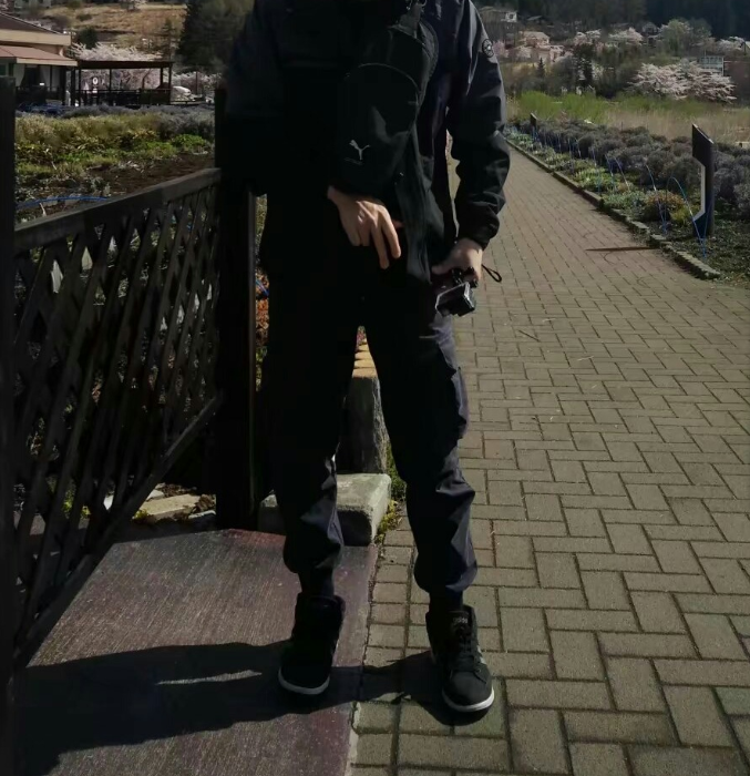 不停地挖坑中专辑