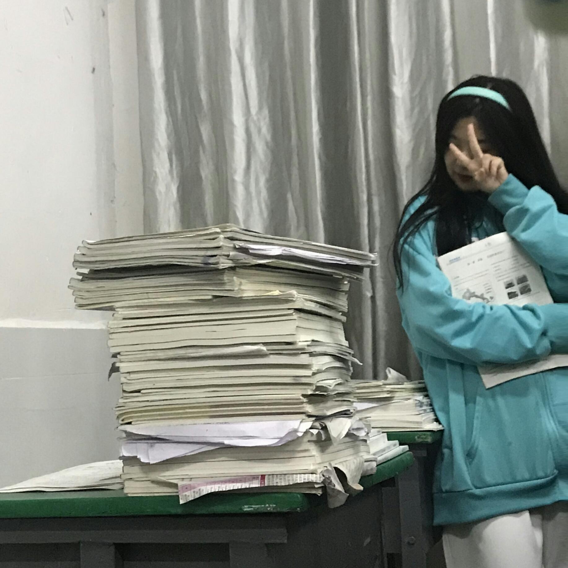 不苦不累，高三无味！