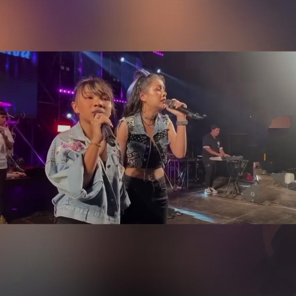 คนข้างหลัง(Feat.เจนนี่ รัชนก)［现场版］