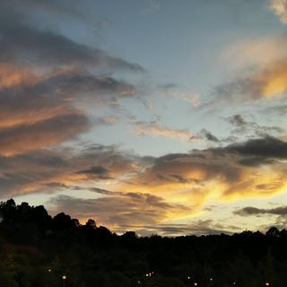 历久弥新，经典不衰的歌，总能让你想起曾经