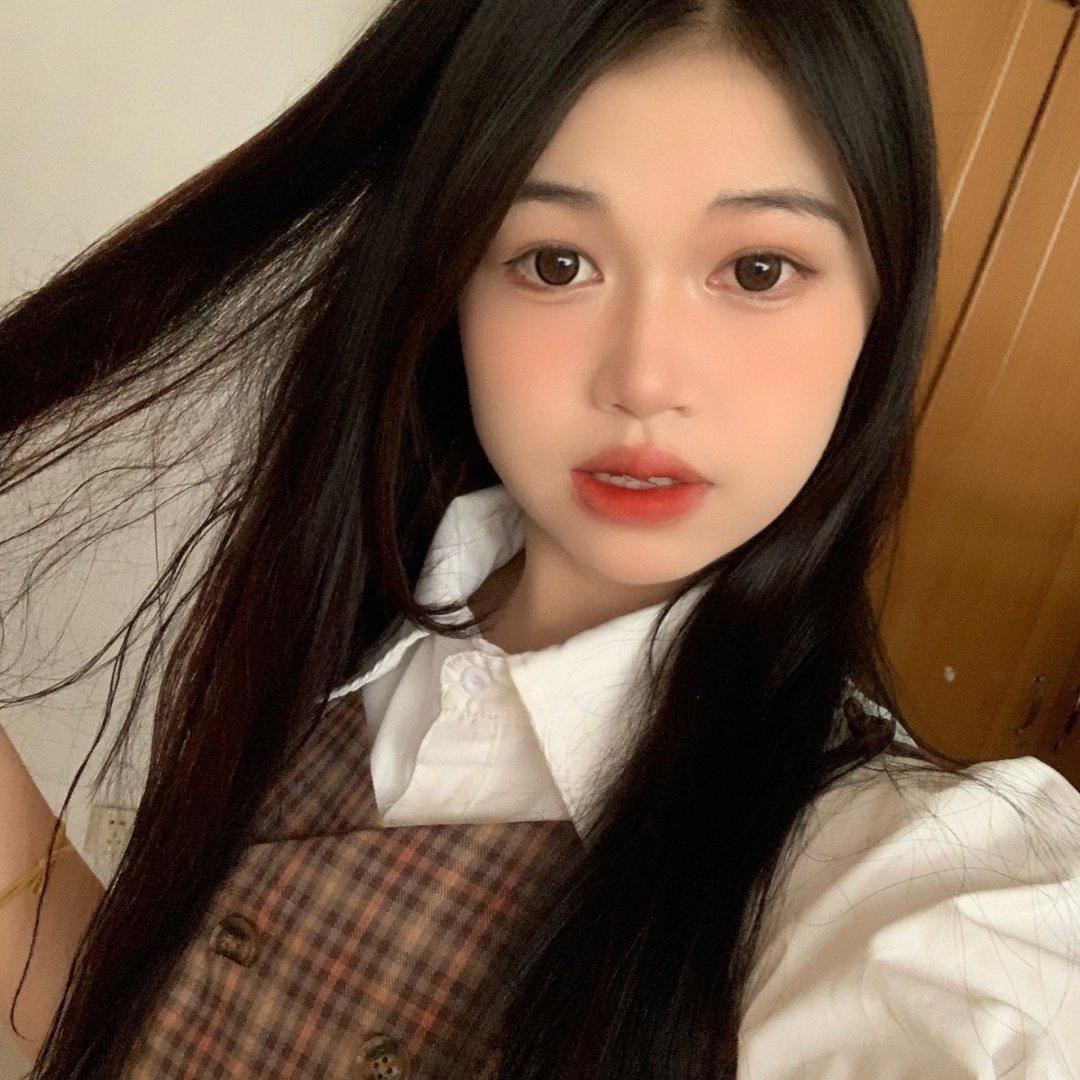 欣欣子