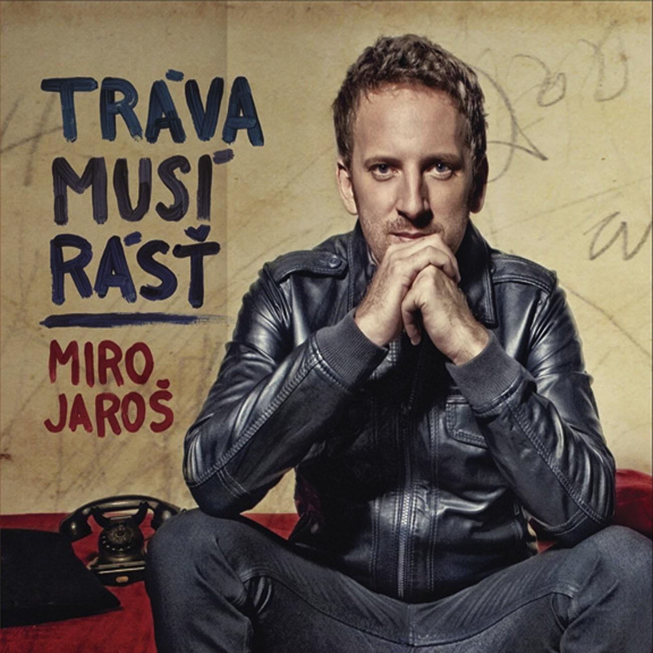 Trava musi rast