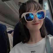 窗边溜走的时光