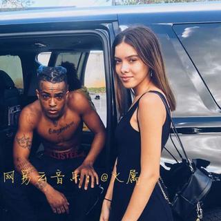 该如何用风景如画来形容一首电音？