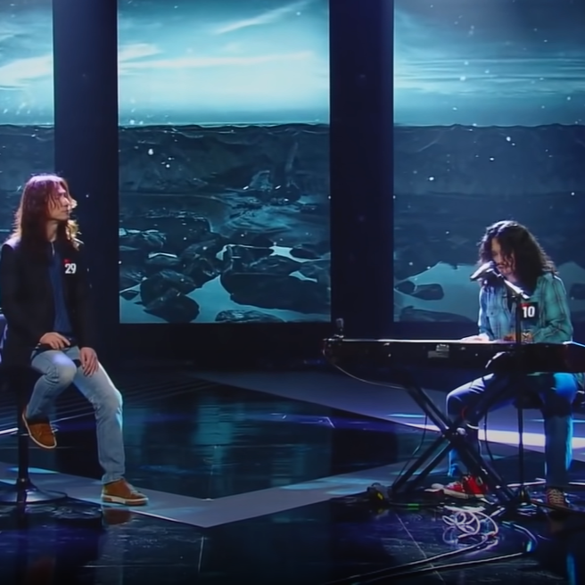 내 곁에서 떠나가지 말아요 (Live)