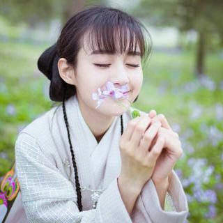 轻快明朗的古风小调，奏响春日恋曲