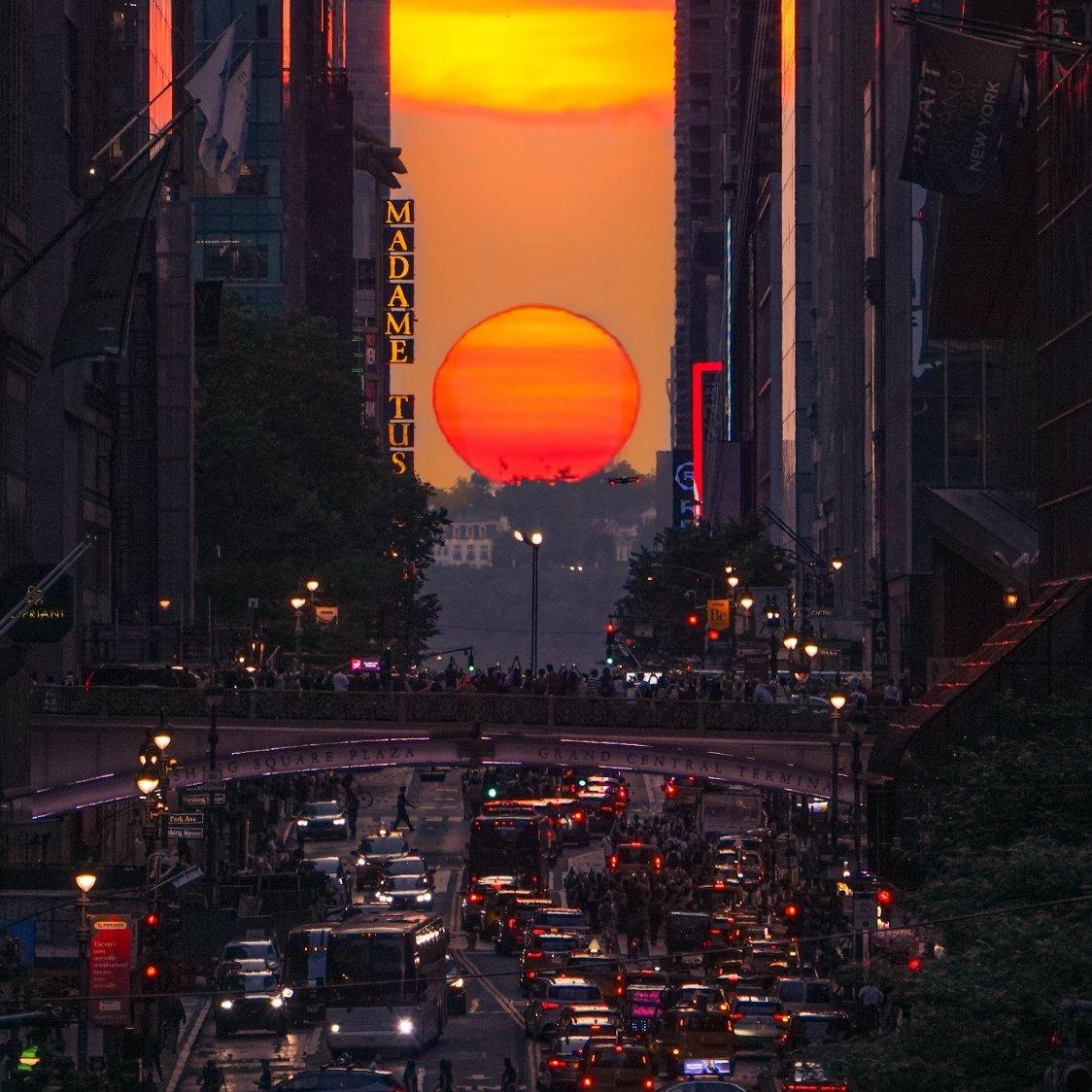 不落（Manhattanhenge《悬日》主题曲）