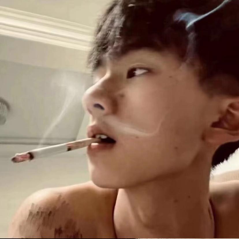 小秋秋.歌曲封面