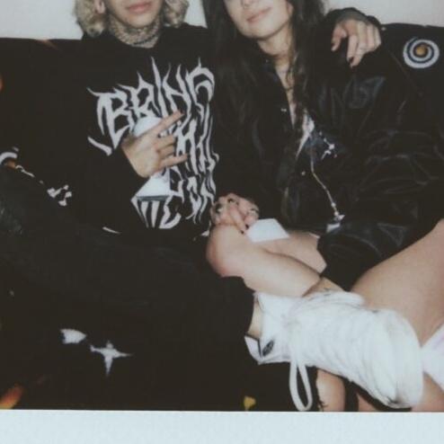 Kiss my eyelids (prod. Shinigami)