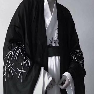 以歌曲祭奠爱情，以故事叙写人生