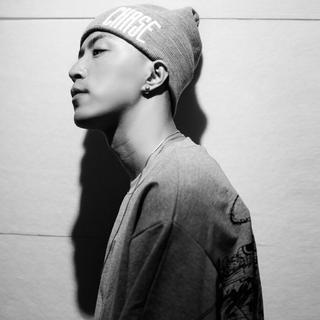 那些容易让人心疼的磁性男声