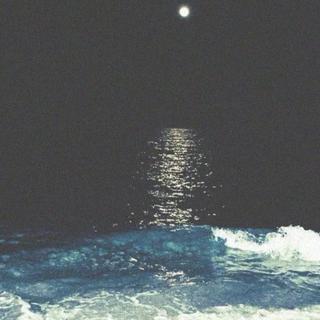 谦谦and情歌、夜晚带上耳机慢慢享用