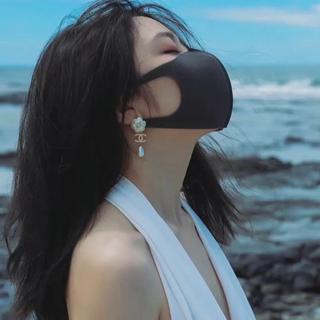 梦里海市云霞 梦外羽化成她