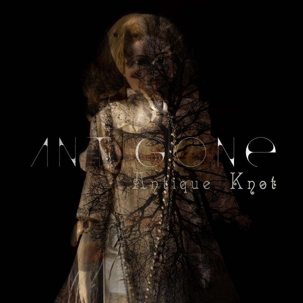 Antigone - Antique Knot