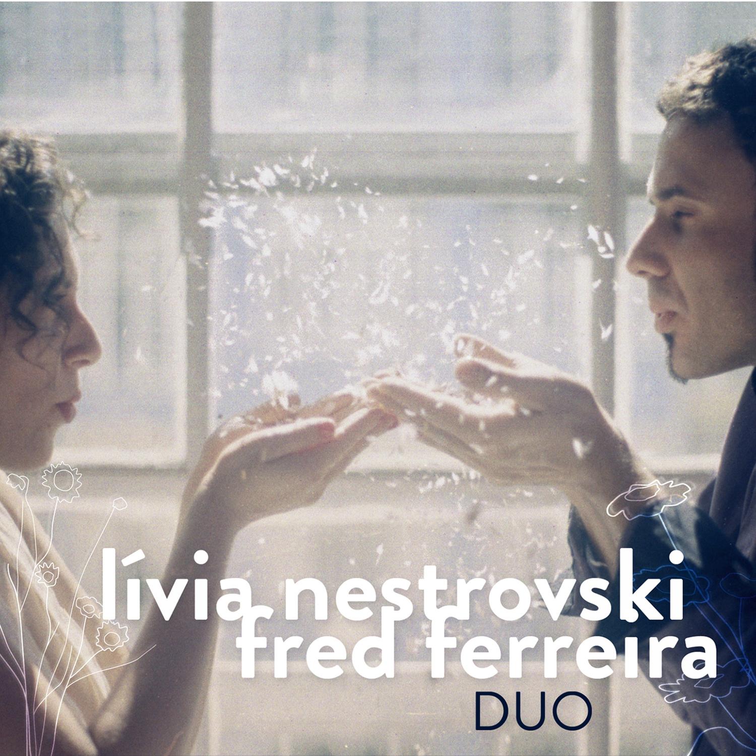 Lívia Nestrovski - Youkali