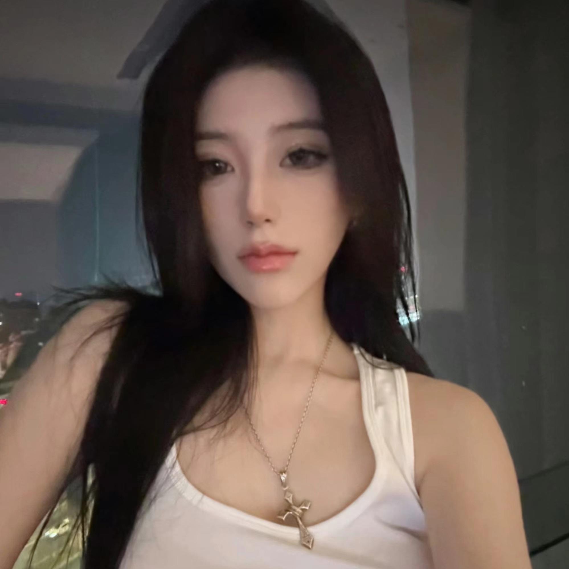 她也无从下手专辑