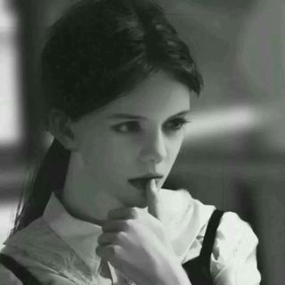 今天的星星没眨眼，一定是你没有笑