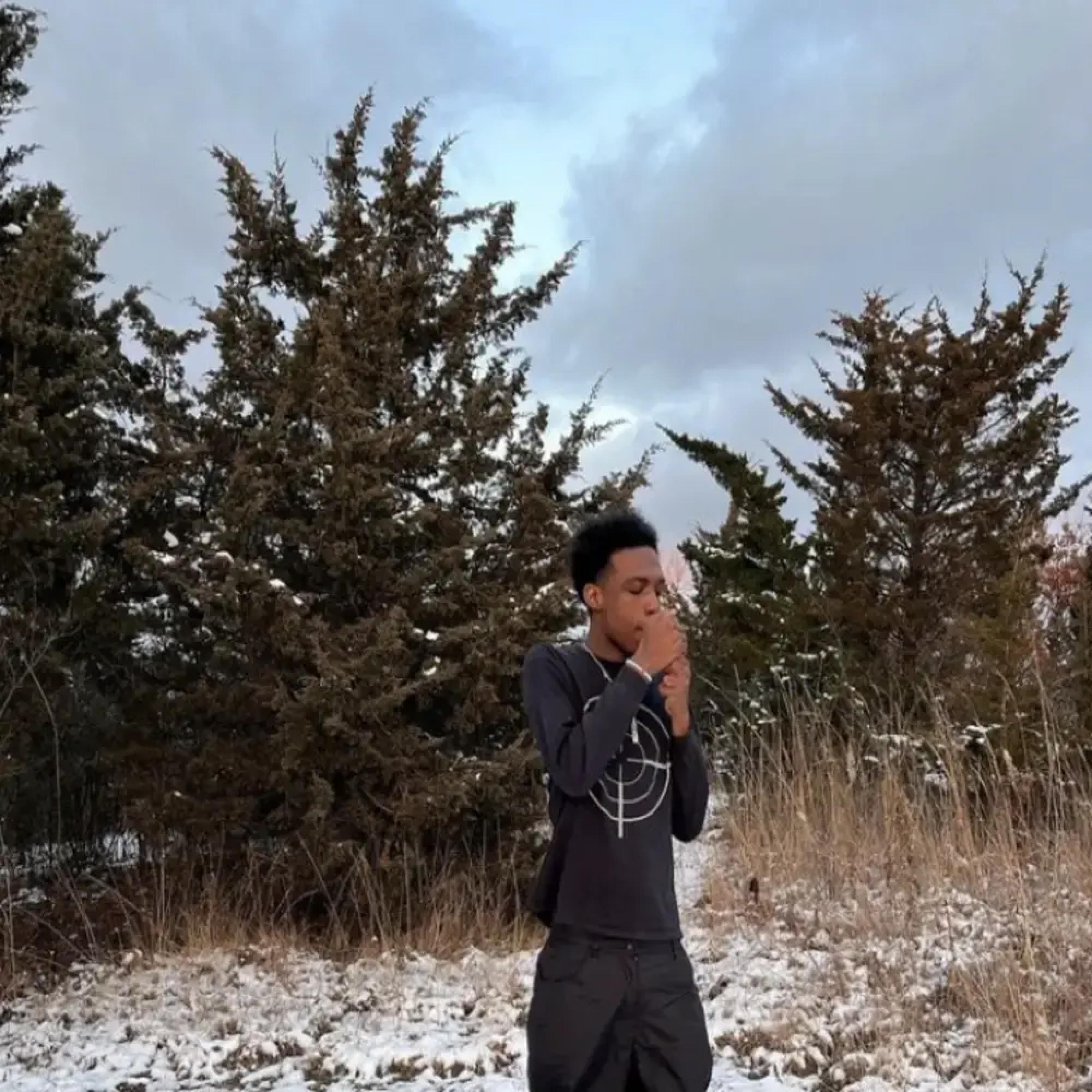 Off The Porch (feat. Lade)