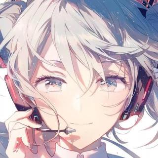 戴上帽子整个世界都与我为敌。